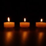 candles-488565_1280